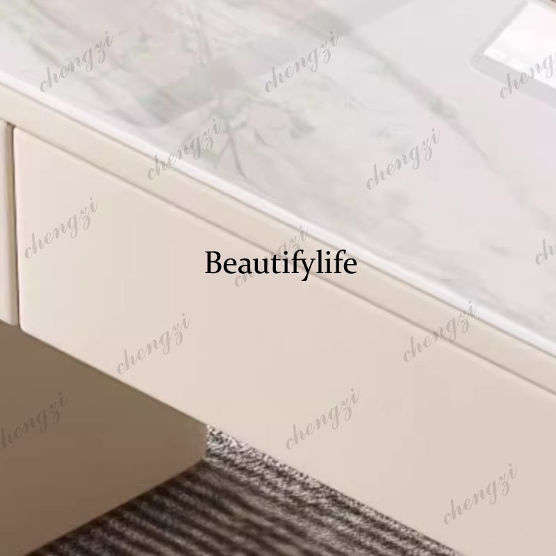 TTT Designer-Büroschreibtisch  – Interior Design Consultant Bewertung und Preis